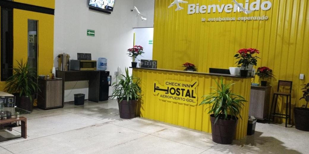 Check Inn Hostal Aeropuerto Gdl Las Pintas 외부 사진